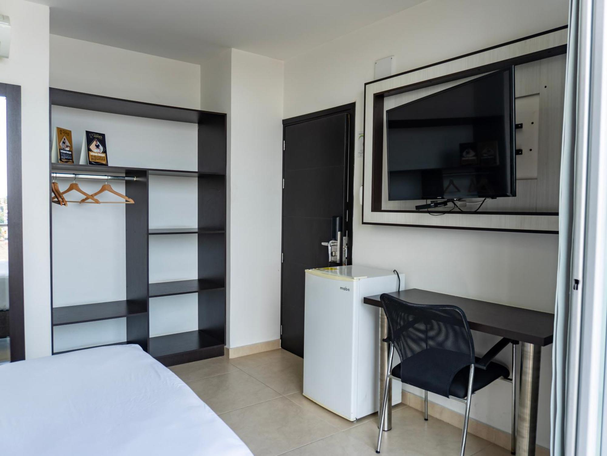 Hotel Andinos Plaza Florencia فلورنسيا المظهر الخارجي الصورة