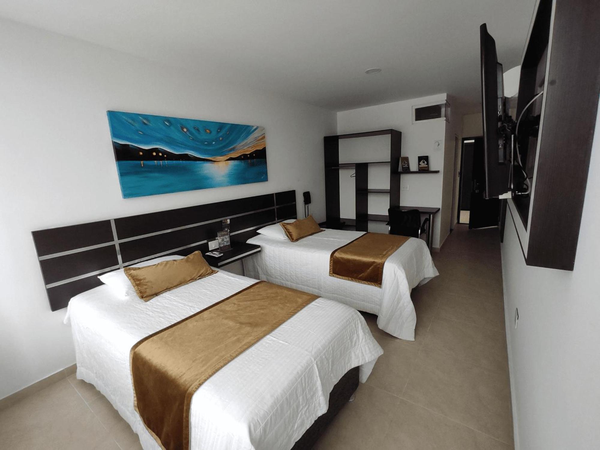 Hotel Andinos Plaza Florencia فلورنسيا المظهر الخارجي الصورة
