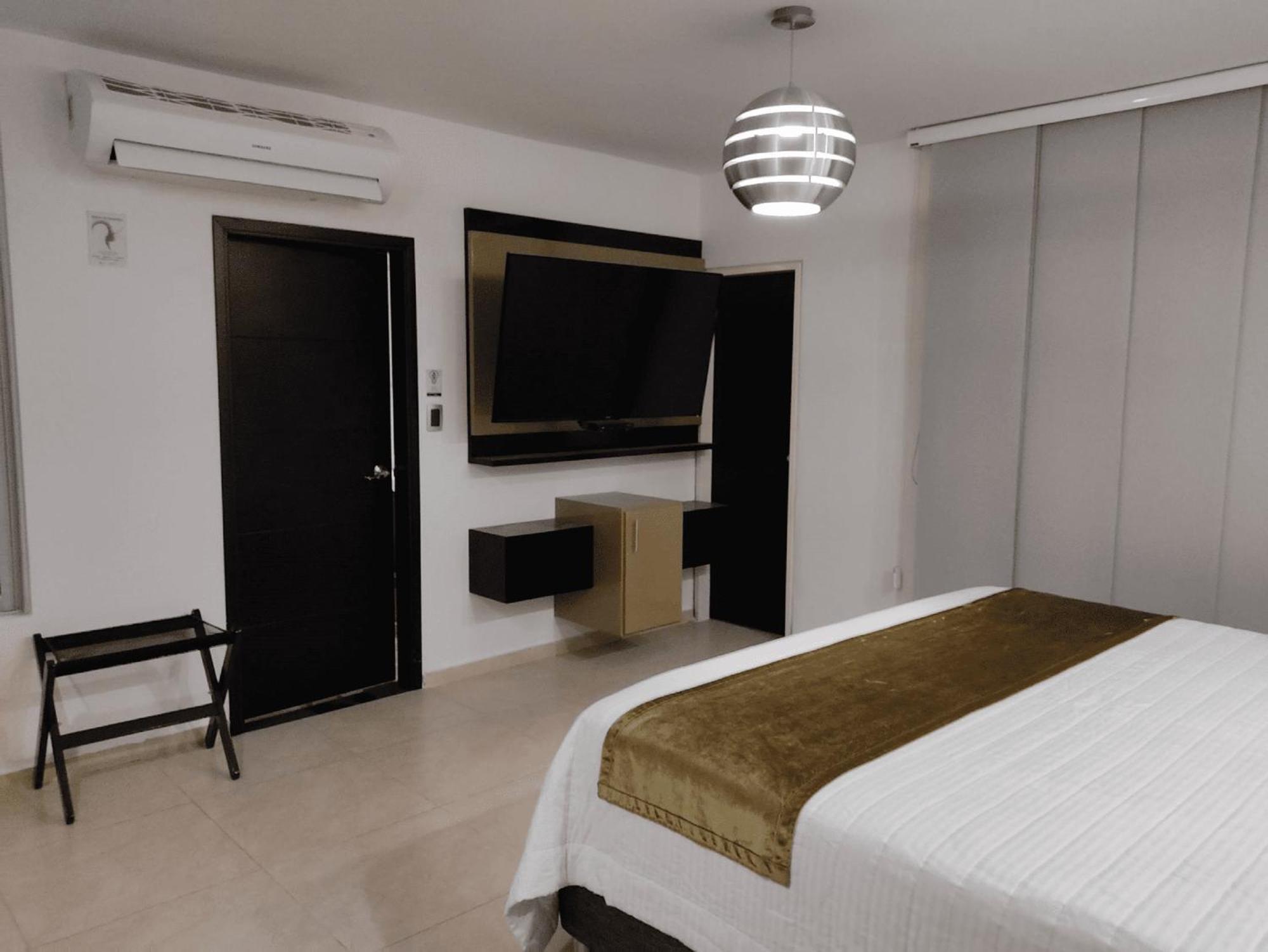 Hotel Andinos Plaza Florencia فلورنسيا المظهر الخارجي الصورة