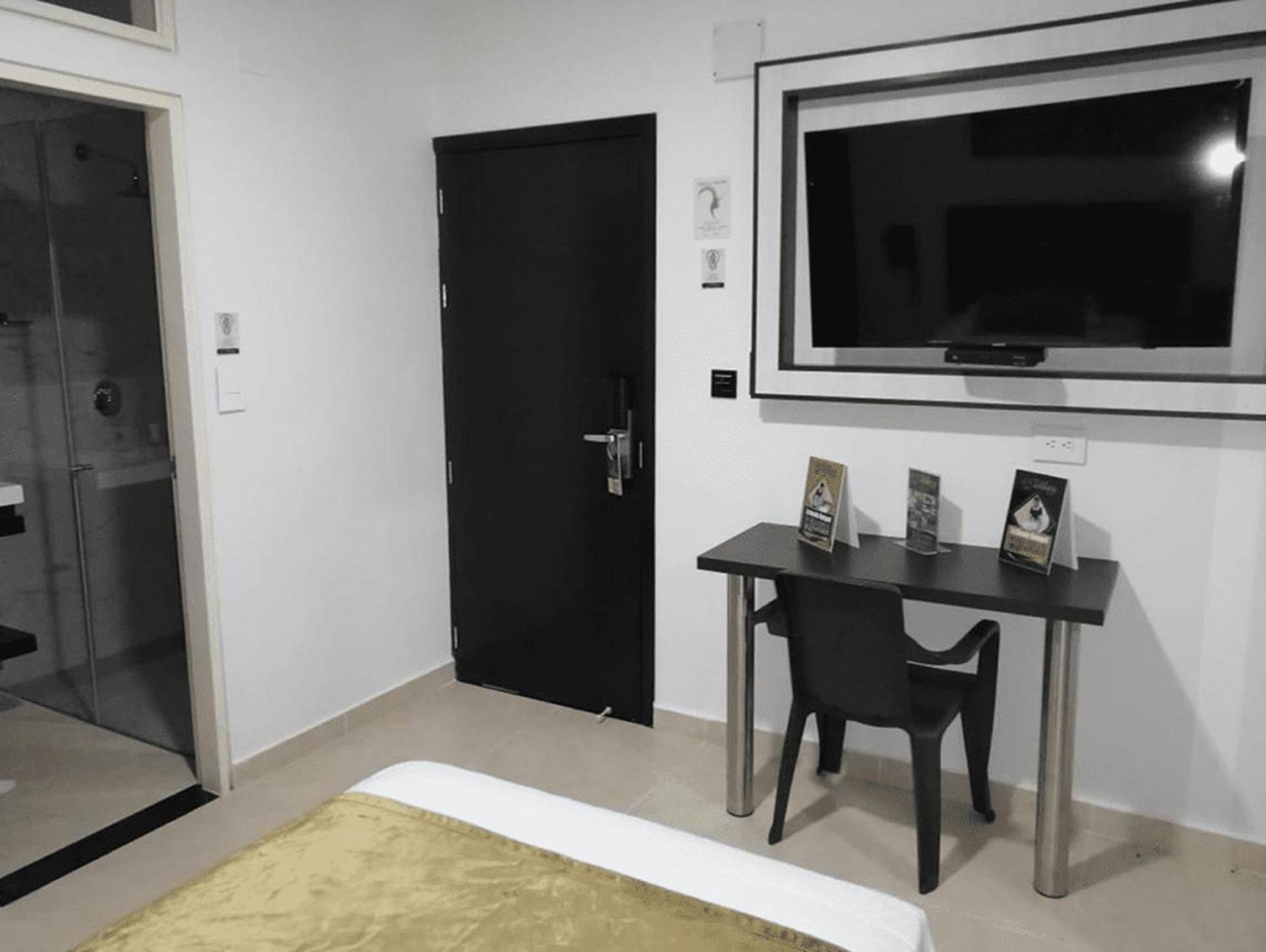 Hotel Andinos Plaza Florencia فلورنسيا المظهر الخارجي الصورة